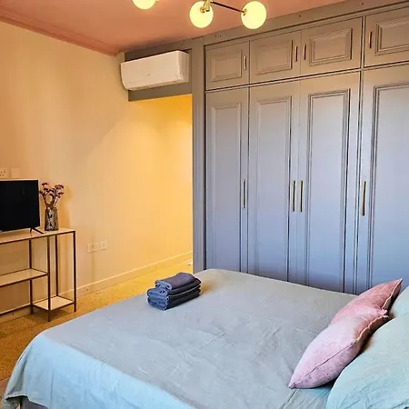 Scenic Views - A Stylish Getaway In Hébergement de vacances *