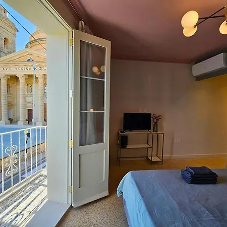 Scenic Views - A Stylish Getaway In Hébergement de vacances *