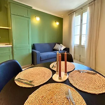 Scenic Views - A Stylish Getaway In